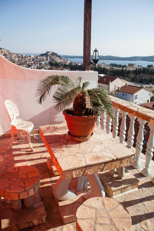 Apartments Nanut Σίμπενικ Εξωτερικό φωτογραφία