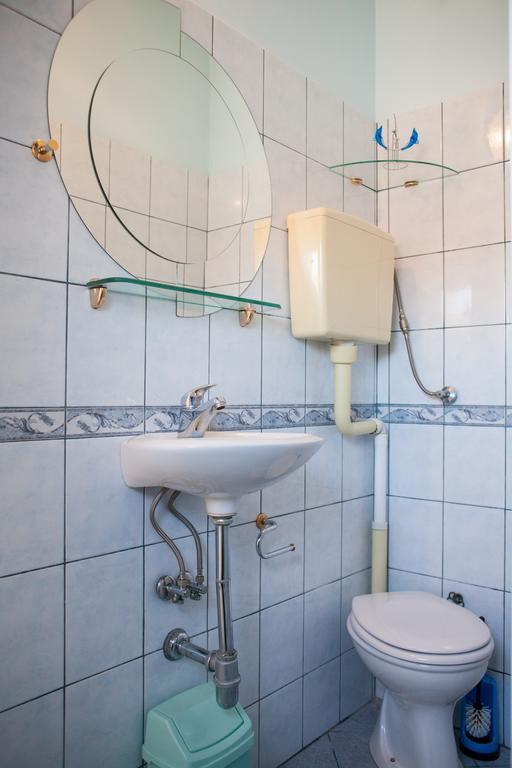 Apartments Nanut Σίμπενικ Εξωτερικό φωτογραφία